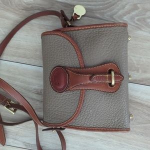 Vintage Dooney and Burke Essex bag small